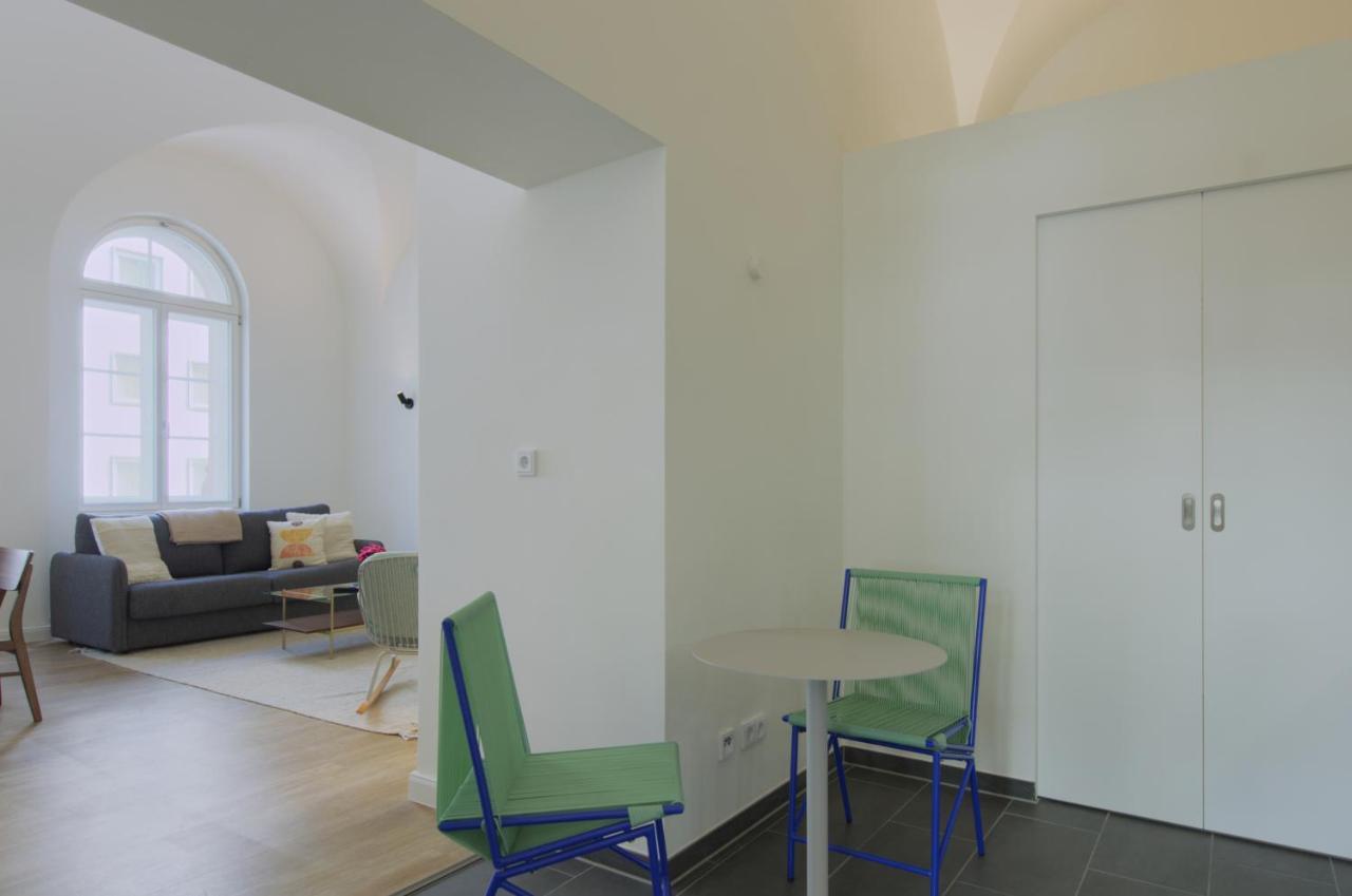 Vonbehling Boutique Apt. - Historisch Und Modern Wiesbaden Bagian luar foto